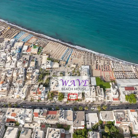 Wave 1 Min Walk To Near Center *