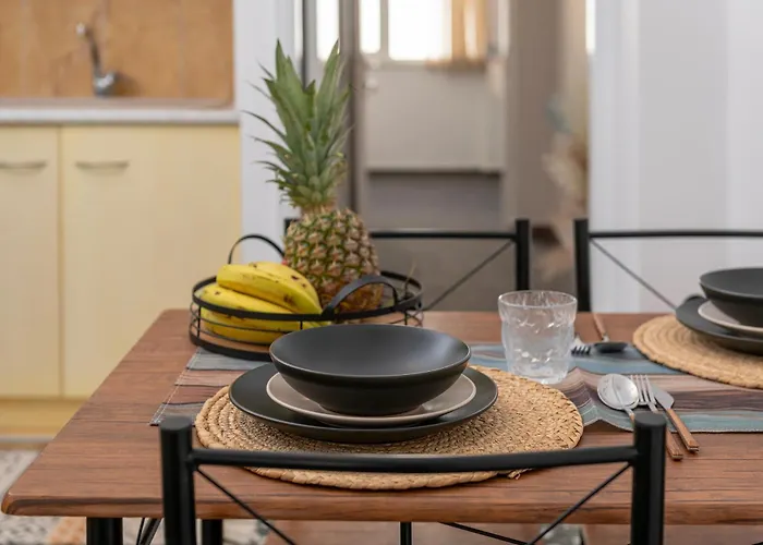 Apartment Wave 1 Min Walk To Near Center *